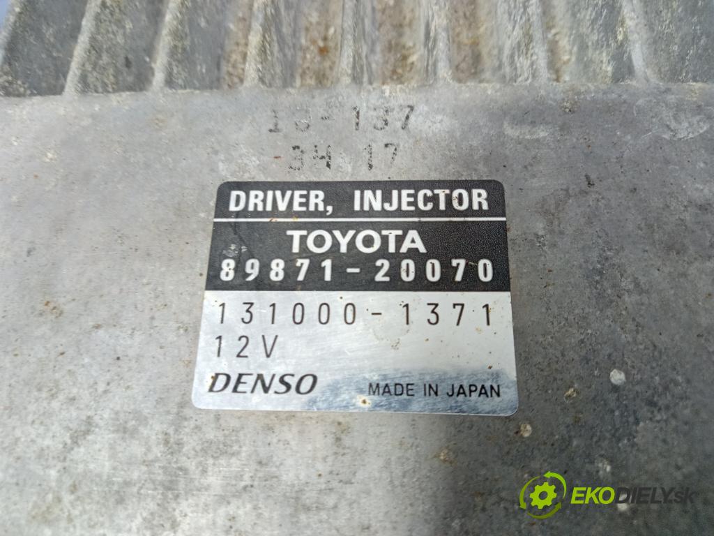 Toyota Corolla verso 2006 řídící jednotka Motor: 89871-20070
