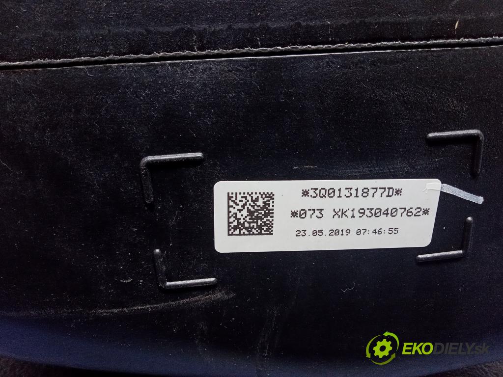 Vw Passat 2019 Nádrž: AdBlue: 3Q0131877D