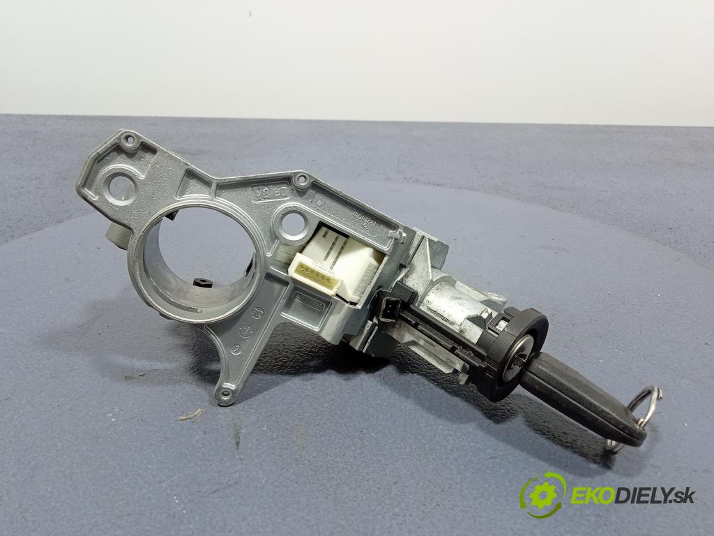 Opel Astra 2006 řídící jednotka Motor: 55201792