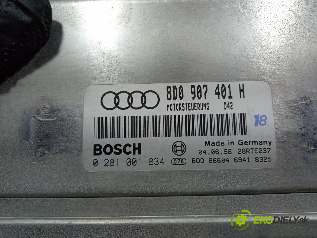 Audi A4 1998 řídící jednotka Motor: 8D0907401H