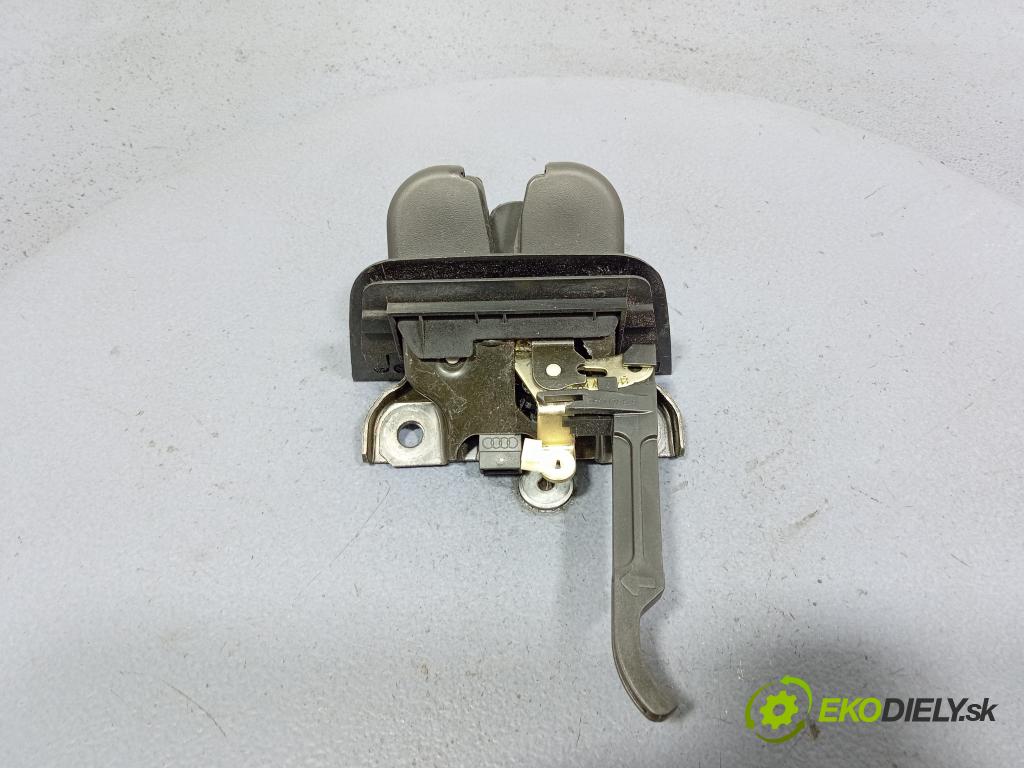 Audi A3 2004 zámek Klapky: kufr 8P3827520A