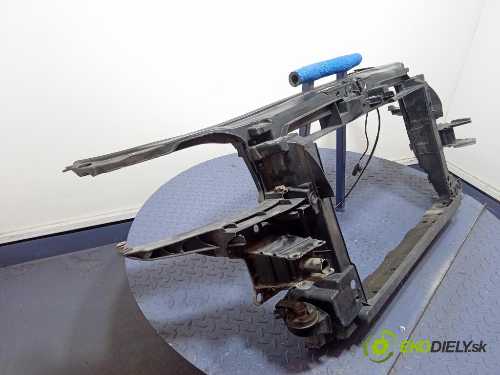 Audi A3 2004 výztuha Čelní / stěna Přední 01