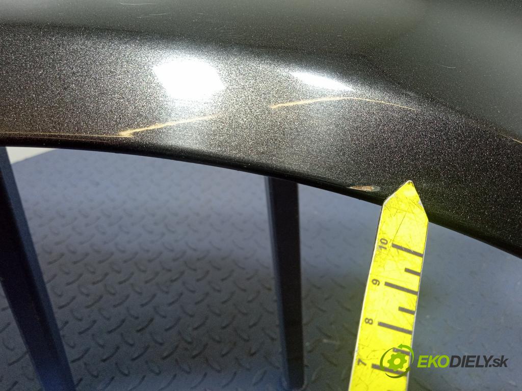 Audi A3 2004 blatnik před v pravo: 01