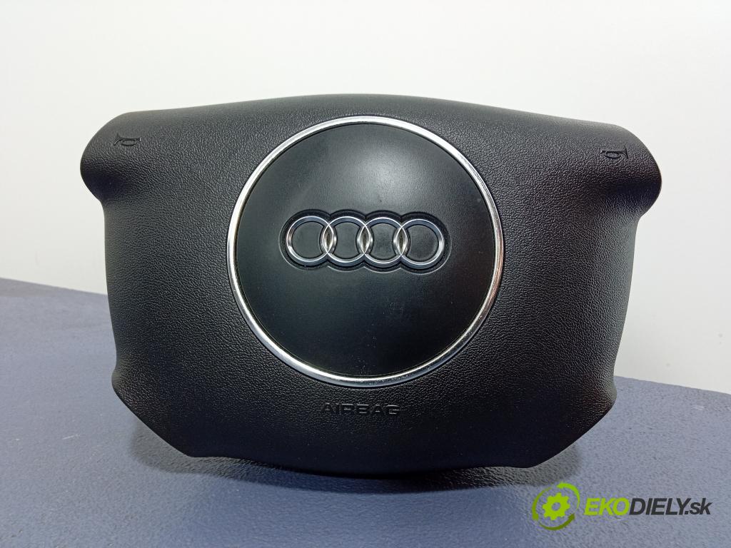 Audi A3 2004 kokpit,přistrojova deska 8P1857003