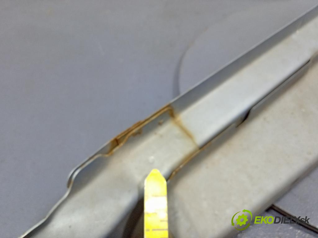 Honda Jazz 2004 výztuha narazník před 01