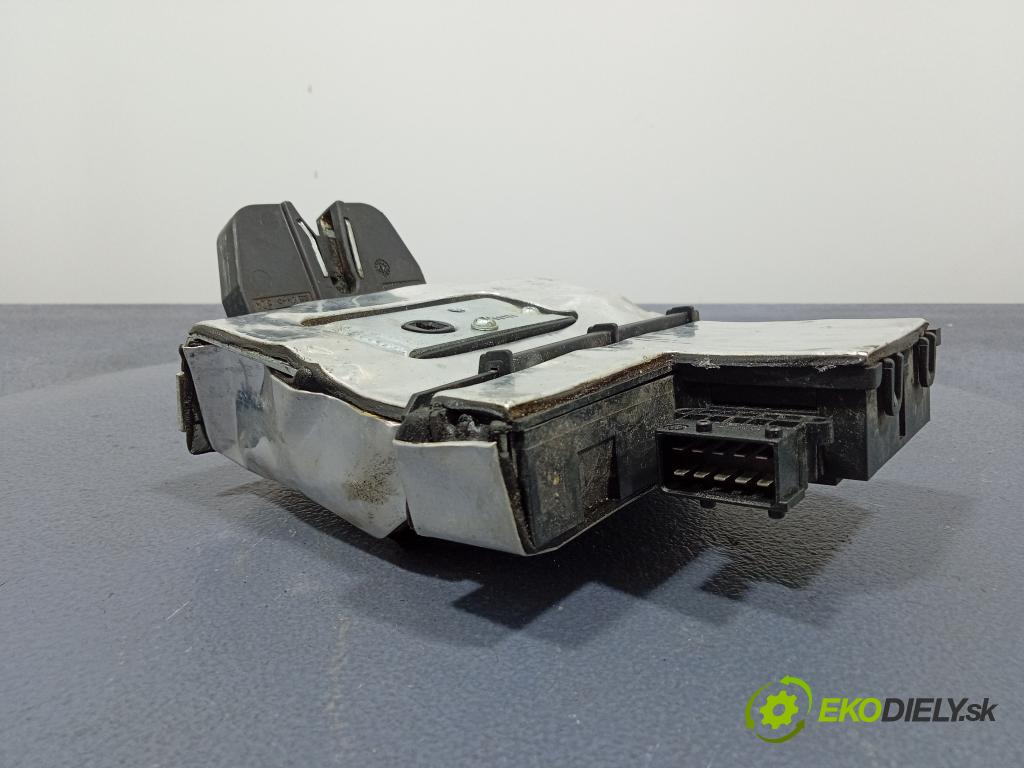 Opel Vectra 2007 zámek Klapky: kufr 24467824