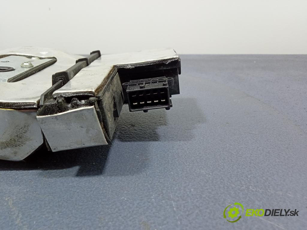 Opel Vectra 2007 zámek Klapky: kufr 24467824