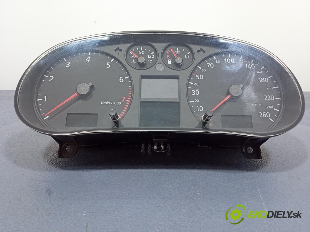 Audi A3 1999 Přístrojová deska 8L0920900A
