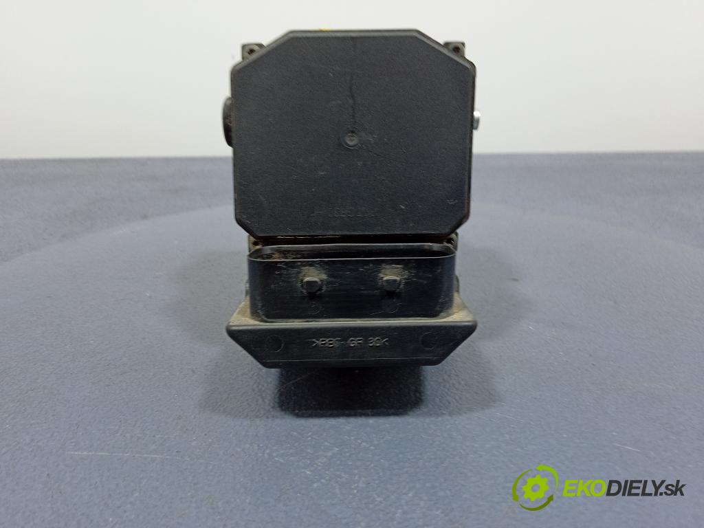 Skoda Superb 2005 čerpadlo ABS x 3U0614517D