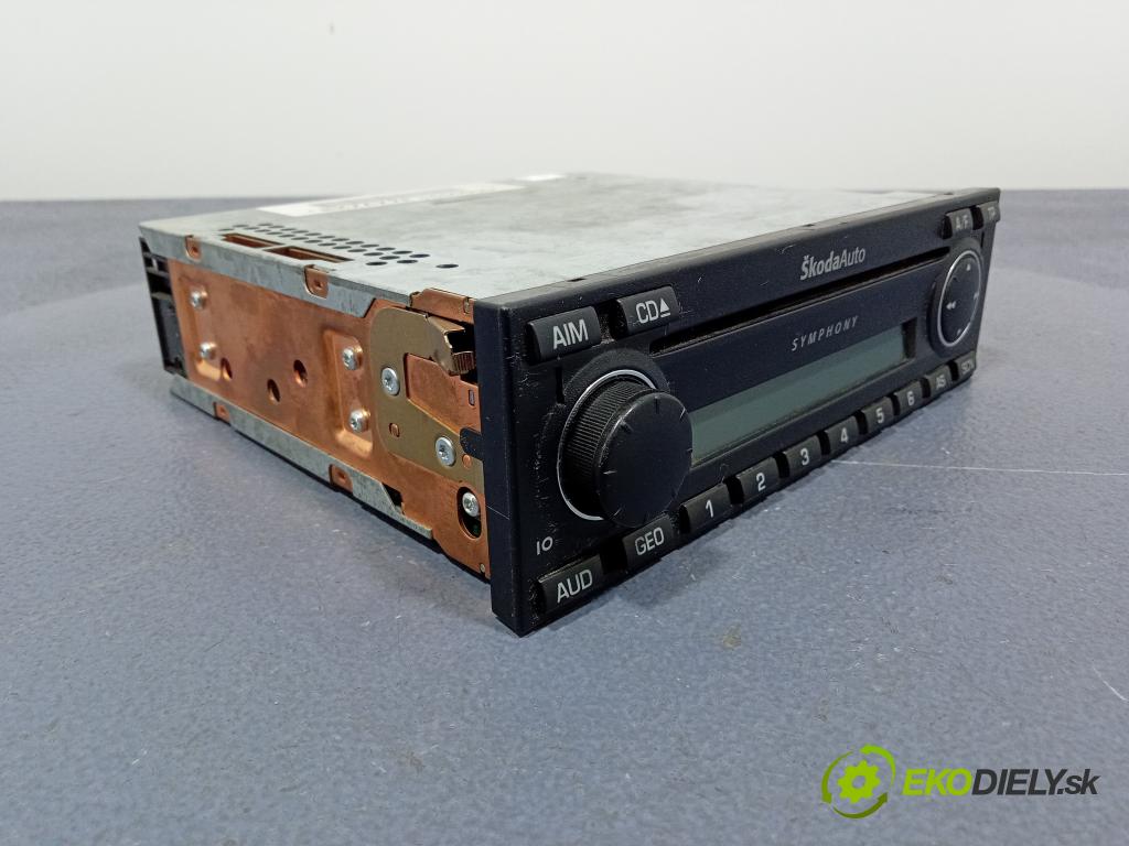 Skoda Superb 2005 Radio I Navigácia: 1U0035156E