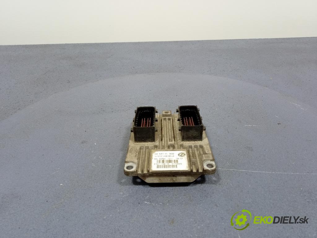 Fiat Punto 2007 řídící jednotka Motor: 51798649
