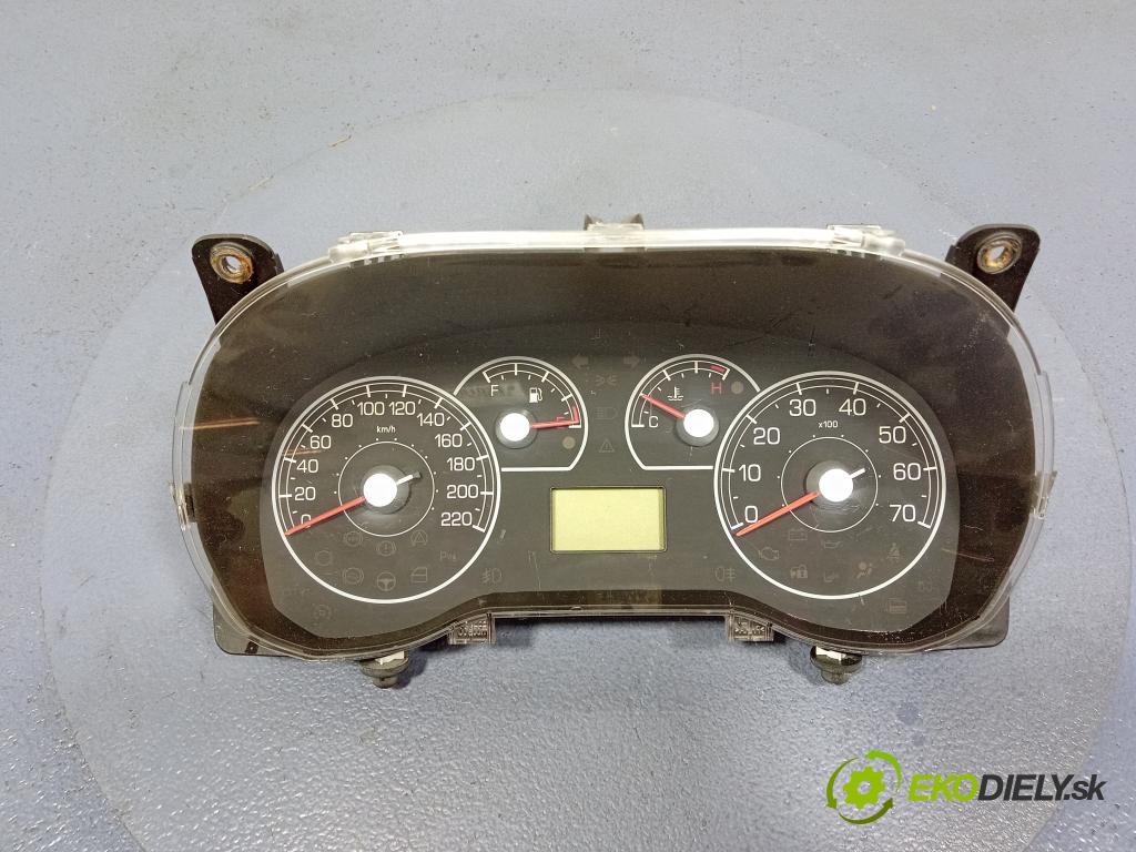 Fiat Punto 2007 Přístrojová deska 5550011005