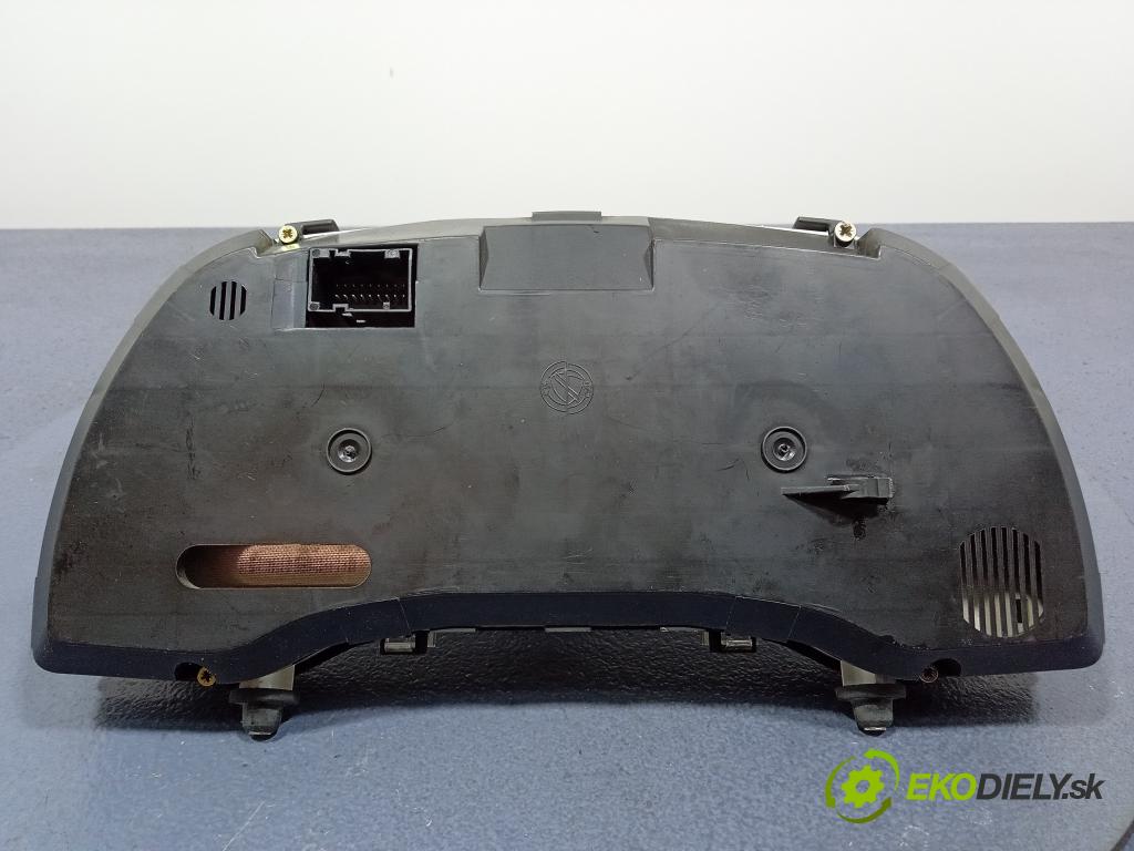 Fiat Punto 2007 Přístrojová deska 5550011005