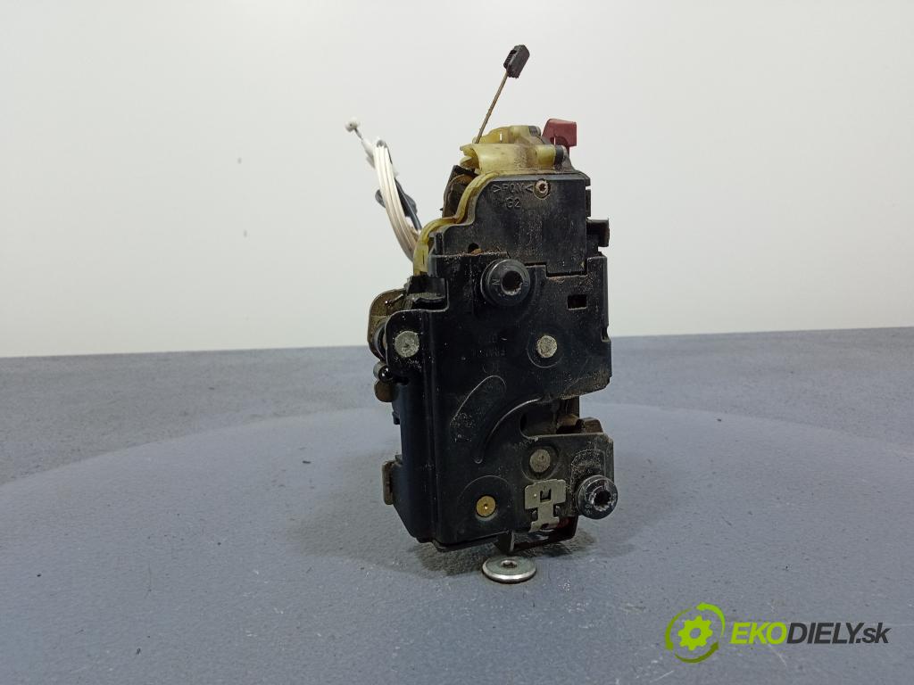 Vw Touareg 2004 zámek dveře před Levý: 3D1837015C