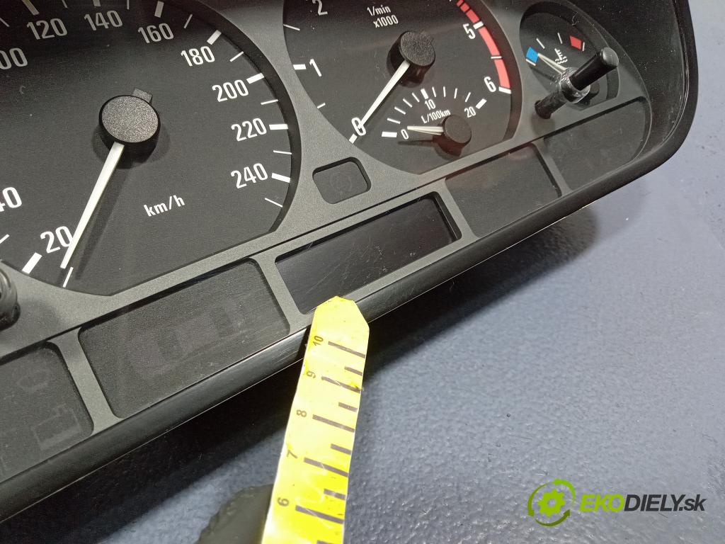 Bmw Seria 3 2004 prístrojovka/ budíky 6915239