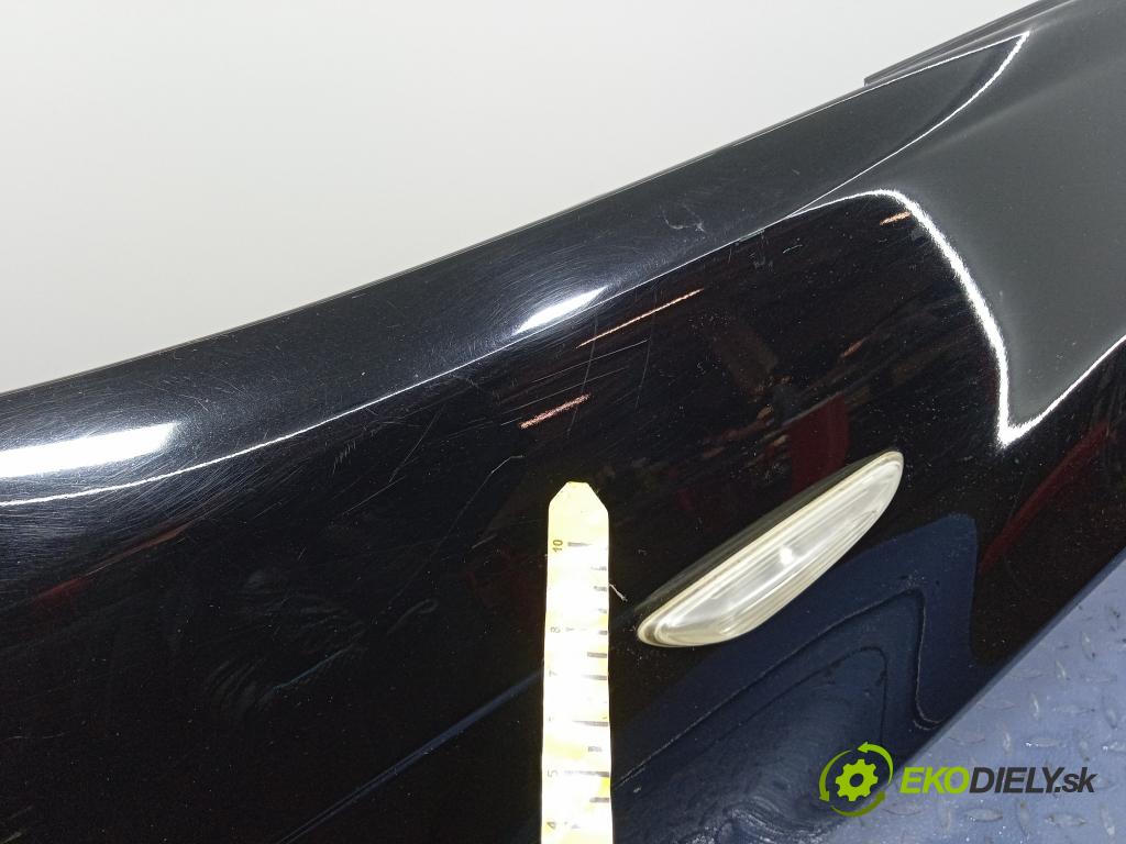 Bmw Seria 3 2004 blatnik před v pravo: 01