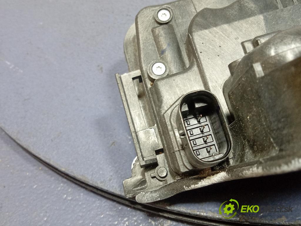 Bmw X5 2022 zámek dveře Zad: Levý: 9464881
