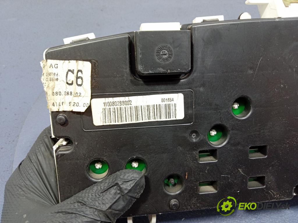 Toyota Corolla 2004 riadiaca jednotka Motor: 89661-02A60