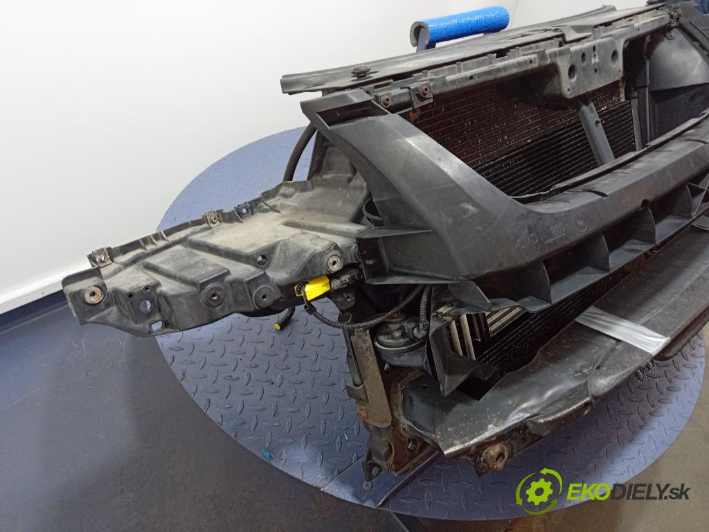 Vw Touareg 2004 výztuha Čelní / stěna Přední 01