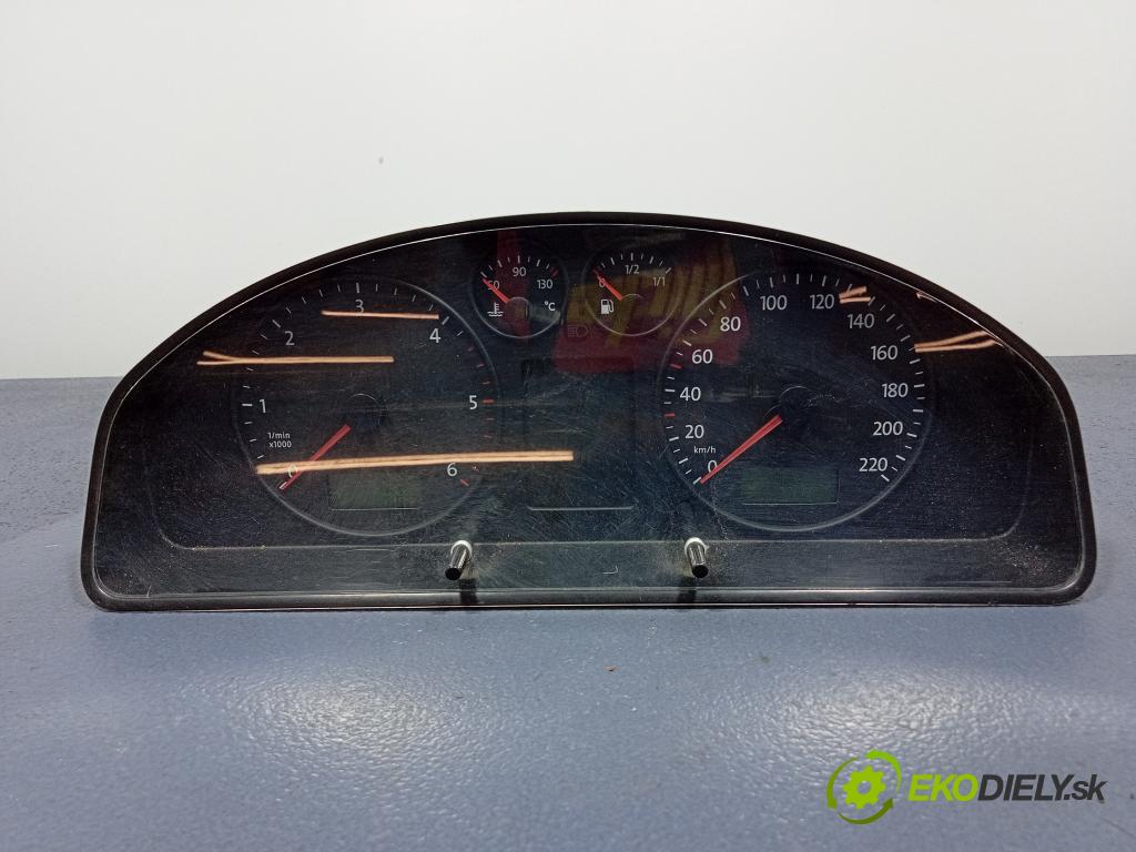 Vw Transporter 2006 prístrojovka/ budíky 88311346