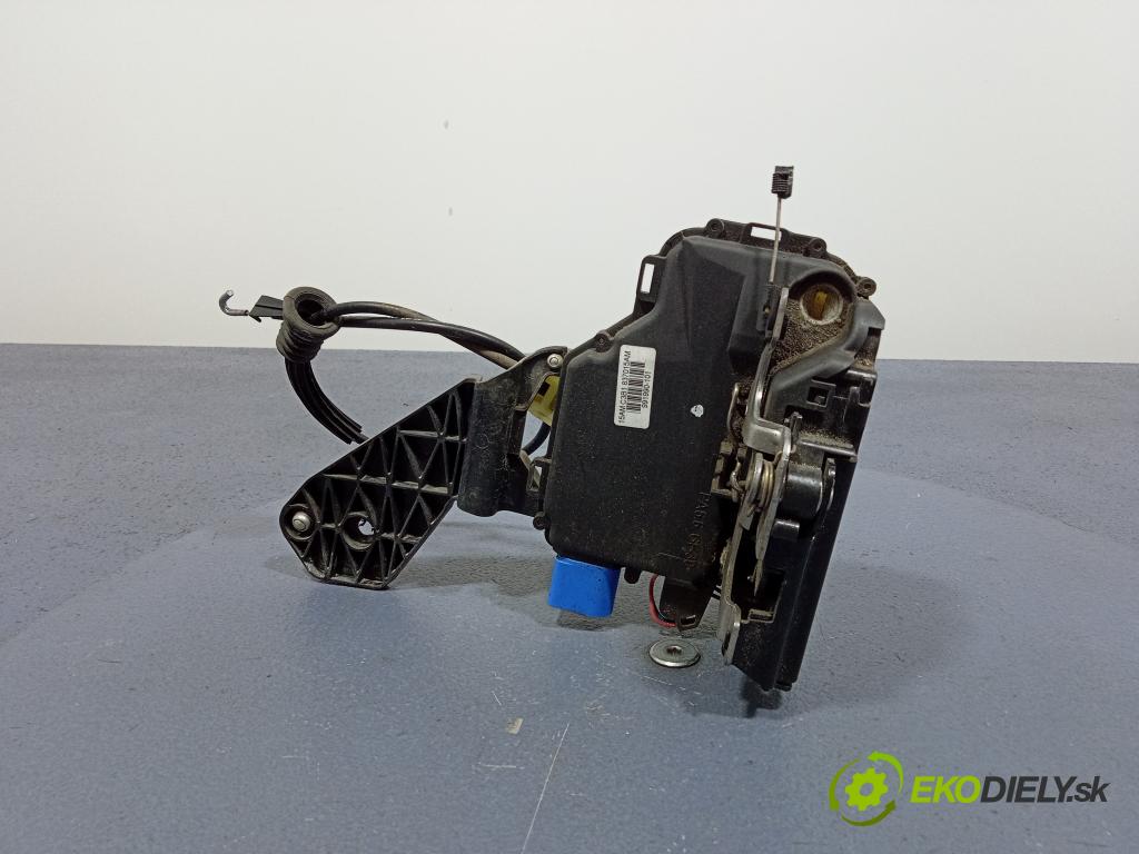 Vw Transporter 2006 zámek dveře před Levý: 3B1837015AM
