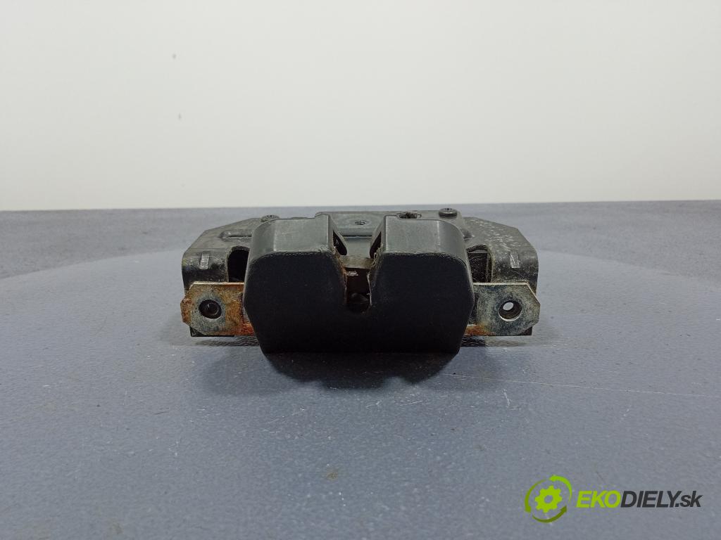 Opel Vectra 2006 zámek Klapky: kufr 13185566