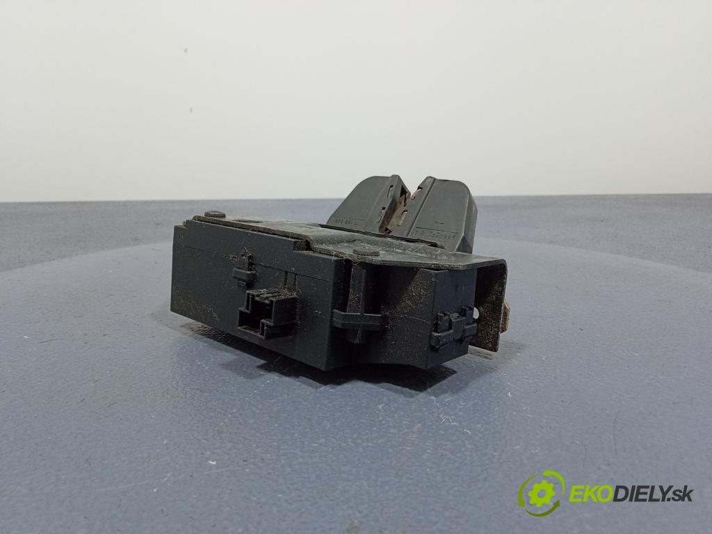 Opel Vectra 2006 zámek Klapky: kufr 13185566