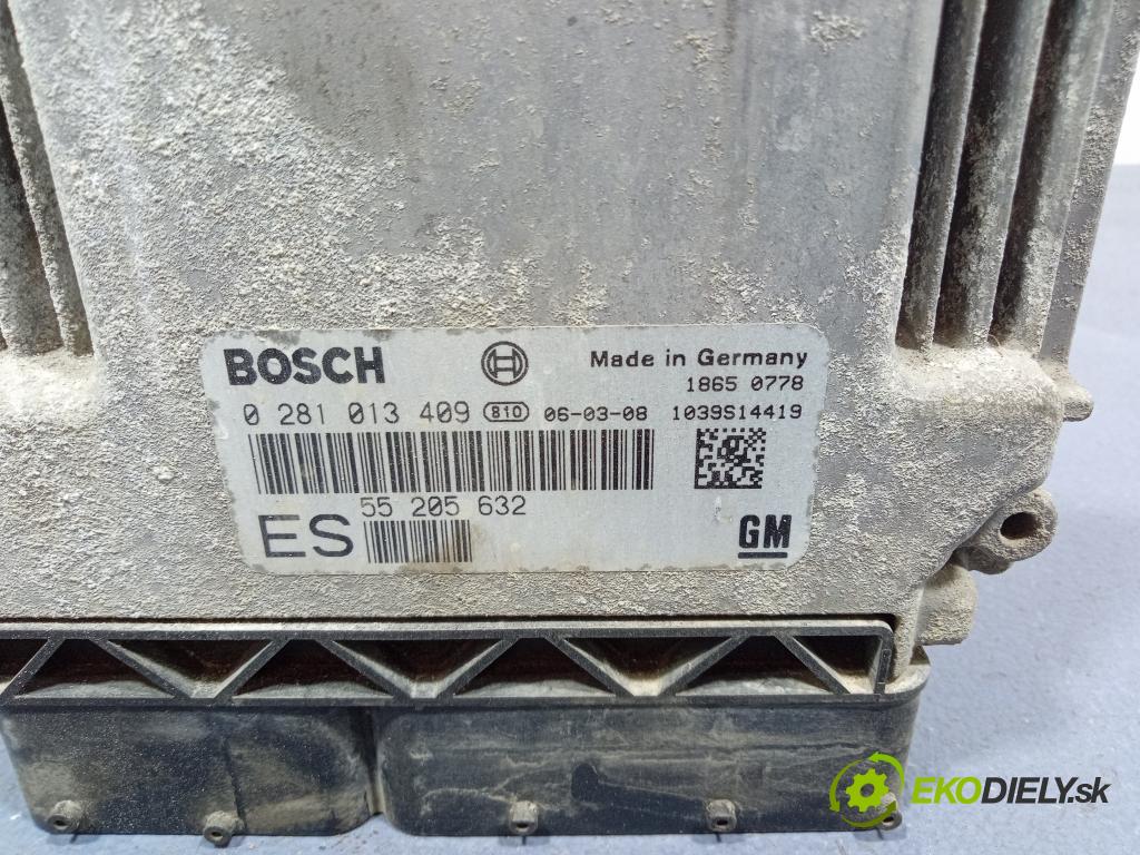 Opel Vectra 2006 řídící jednotka Motor: 55205632