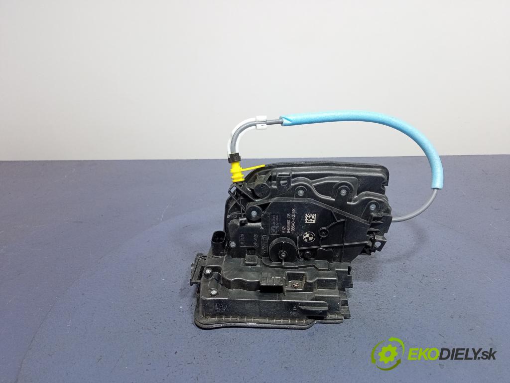 Bmw X5 2022 zámek dveře před v pravo: 9464890
