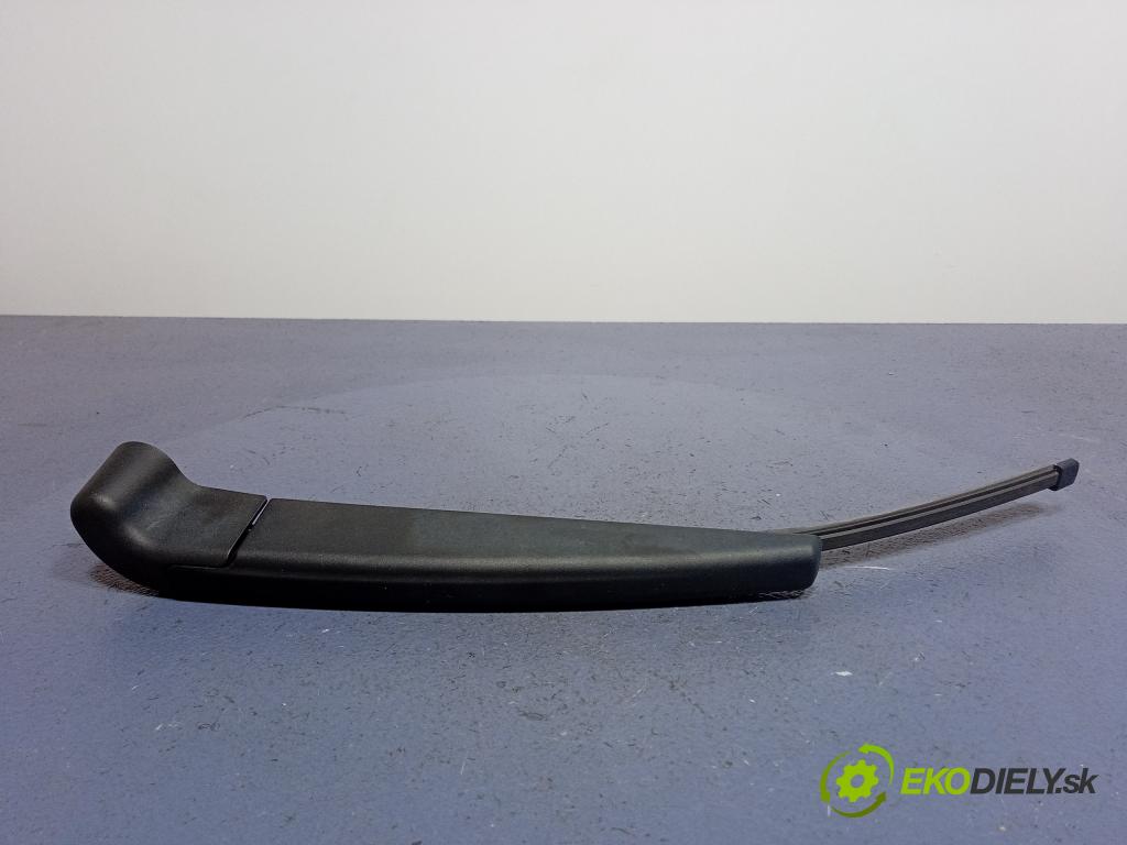 Bmw X5 2022 Paže: Stěrače: Zad: 7442091