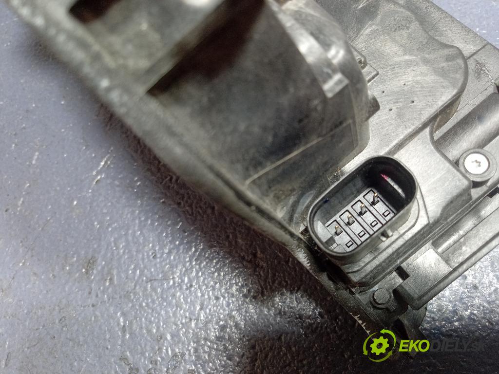 Bmw X5 2022 zámek dveře Zad: v pravo: 9464882