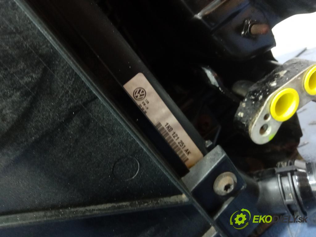 Skoda Octavia 2008 výztuha Čelní / stěna Přední 1Z0807111