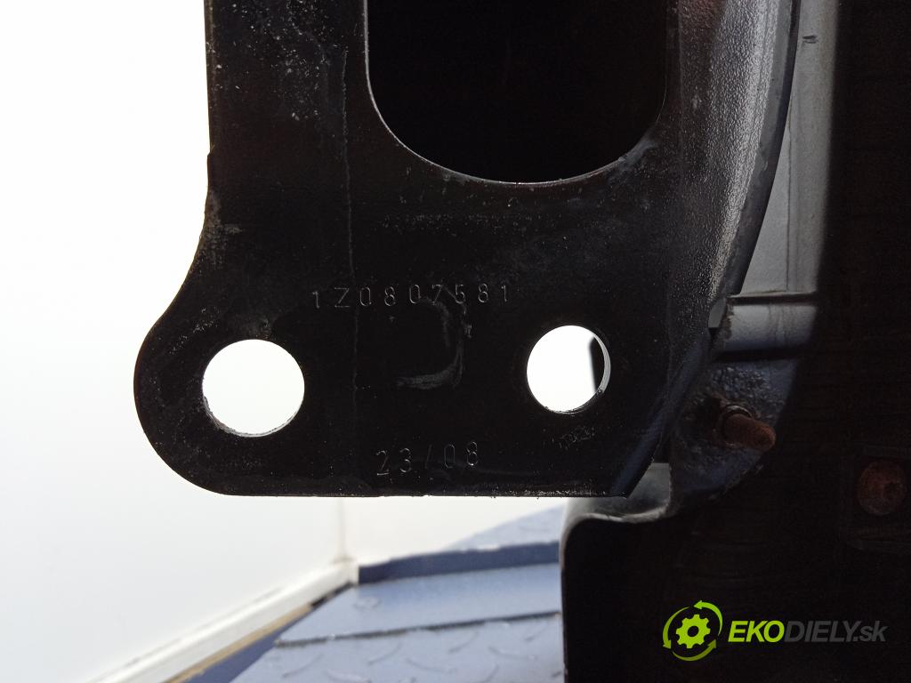 Skoda Octavia 2008 výztuha Čelní / stěna Přední 1Z0807111
