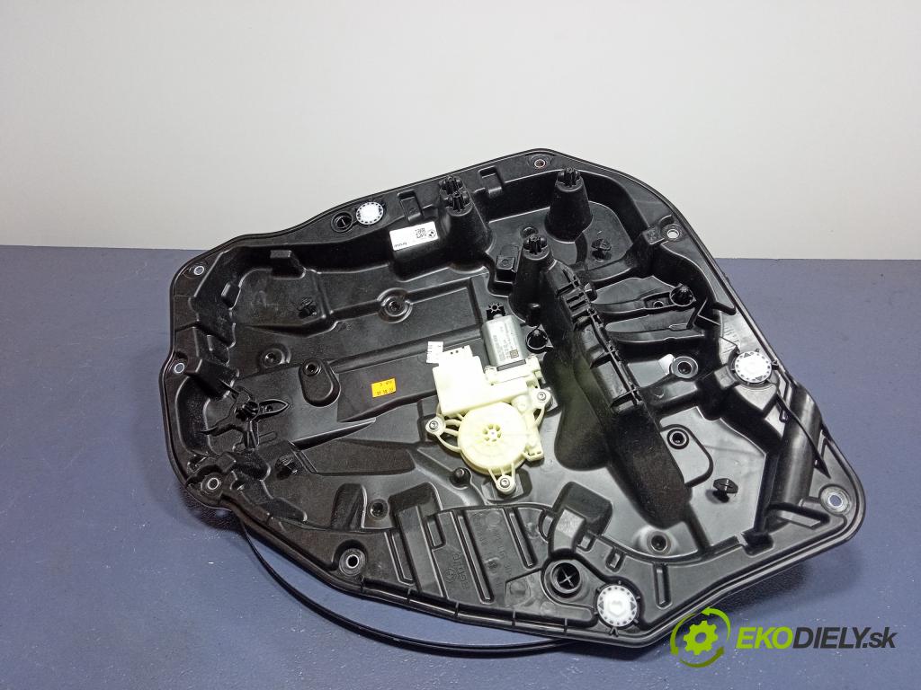 Bmw X5 2022 mechanismus stahování Sklenka: Zad: v pravo: 9450786