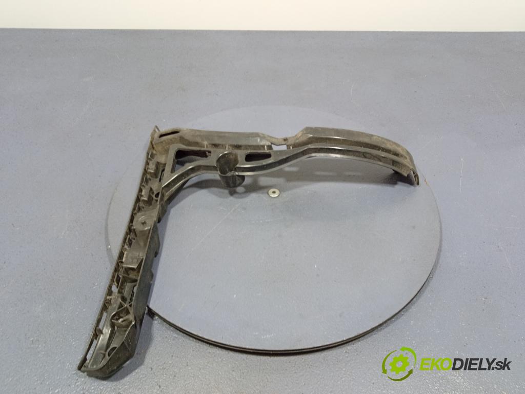 Mercedes A-klasa 0 nárazník Zad: A1778851000