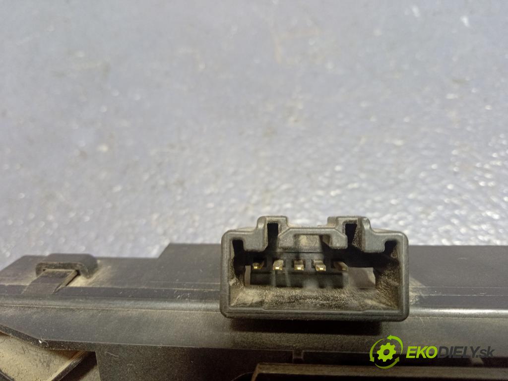Volvo V50 2004 zámek Klapky: kufr 4N51-A442A66-AK