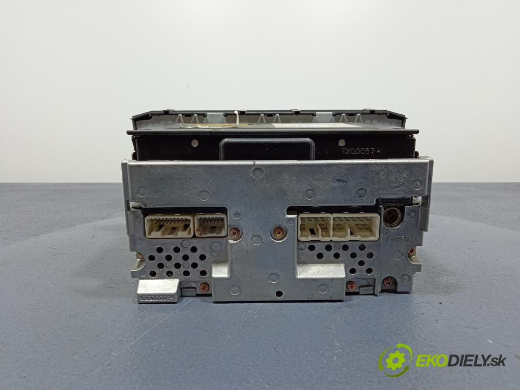 Toyota Avensis 2003 Radio I Navigácia: 86120-05080