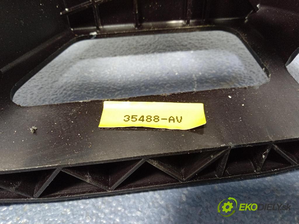 Toyota Avensis 2003 Páka: Zmeny: 01