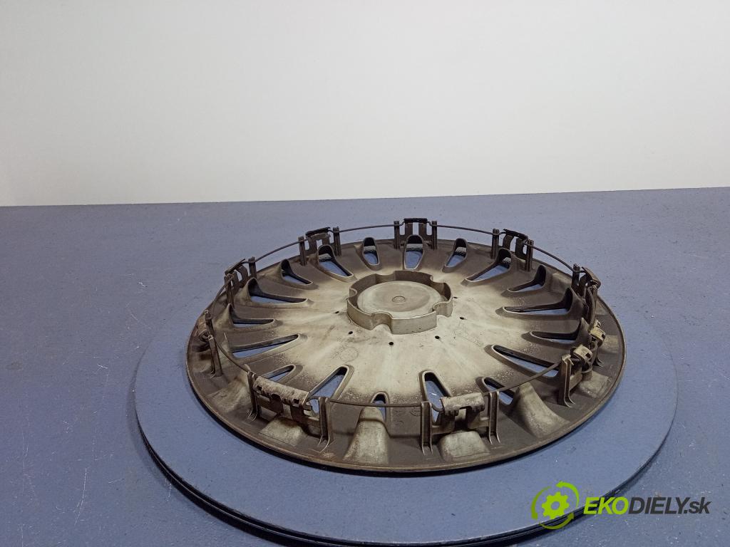 Vw Passat 2007 puklica kola: 3C0601147B