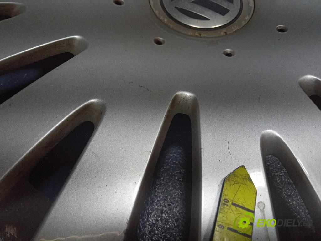 Vw Passat 2007 puklica kola: 3C0601147B