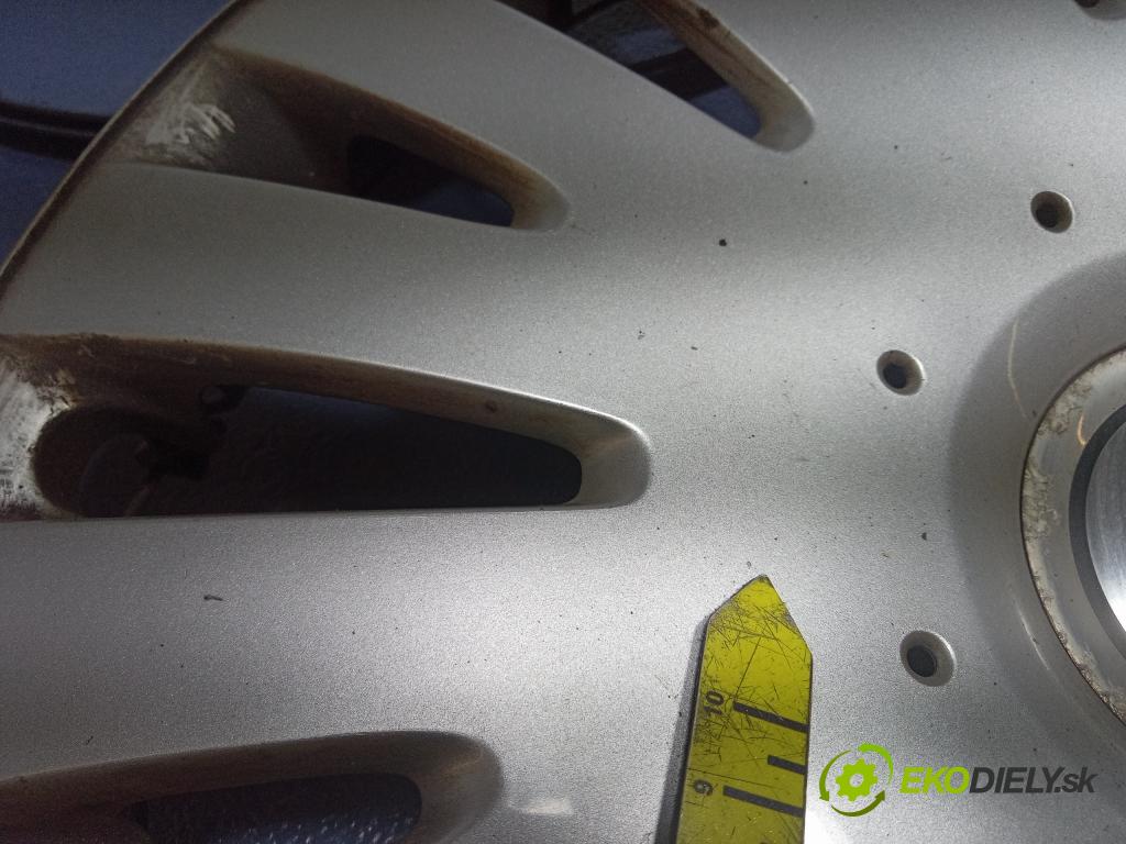 Vw Passat 2007 puklica kola: 3C0601147B