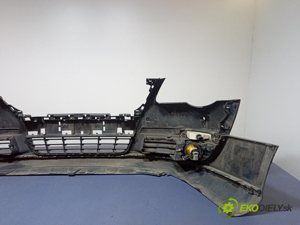 Vw Passat 2007 nárazník před 01