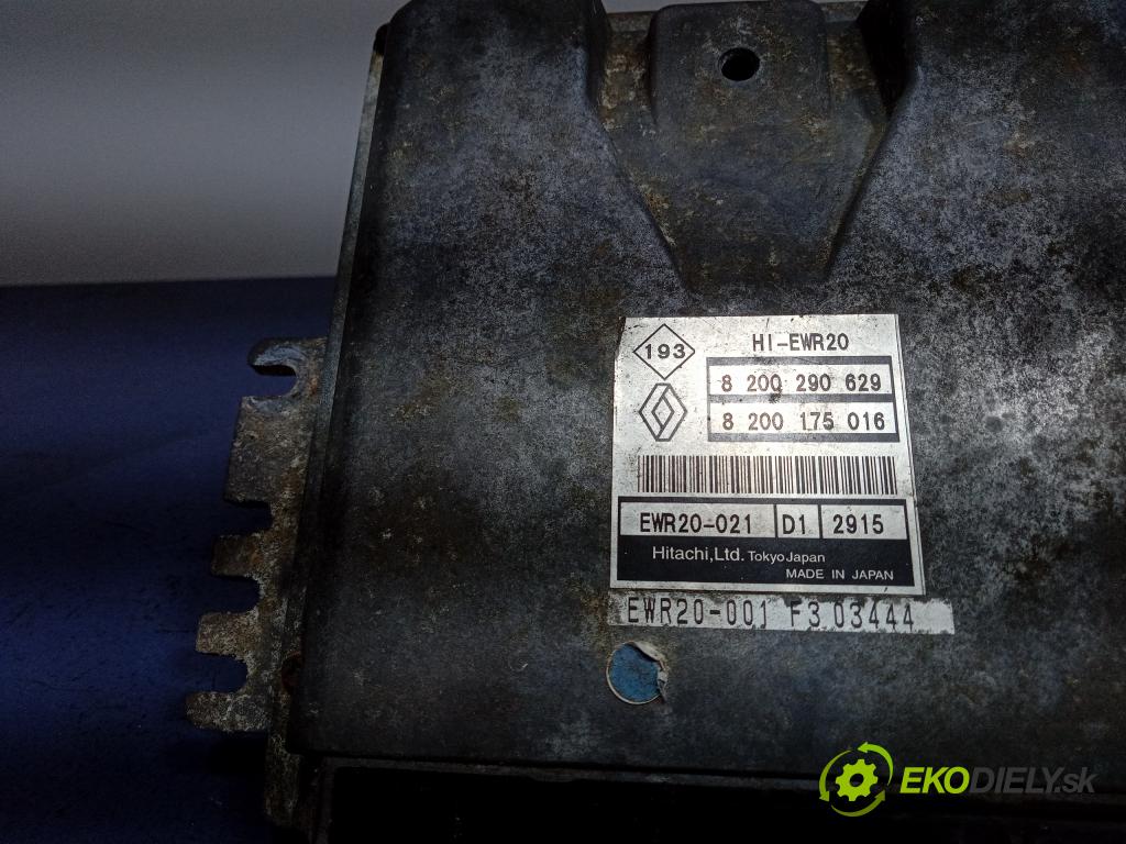 Renault Espace 2002 řídící jednotka Motor: 8200290629