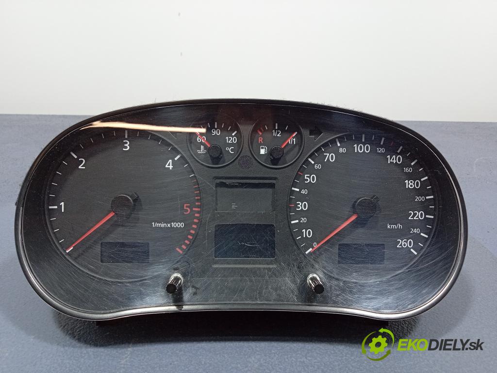 Audi A3 2001 Přístrojová deska