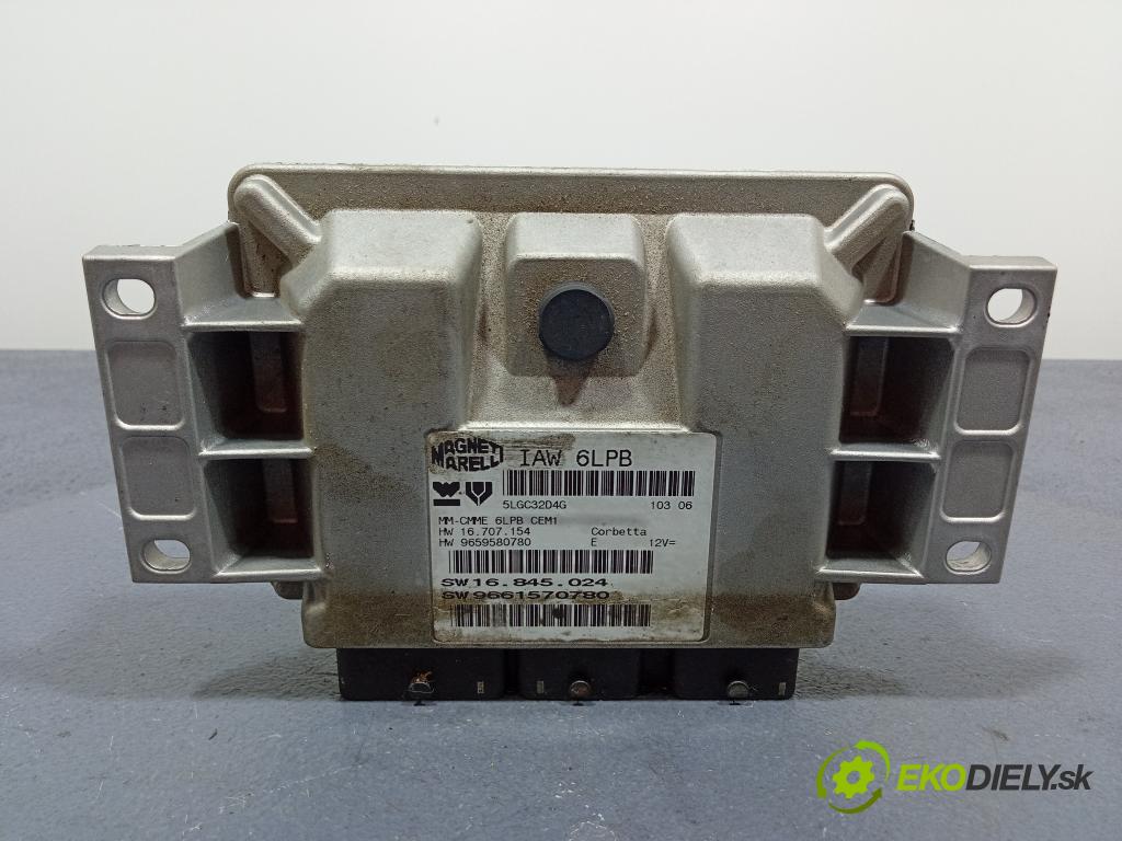 Citroen C5 2006 řídící jednotka Motor: 9661570780