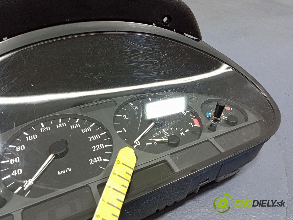 Bmw Seria 3 2004 Přístrojová deska 6940868