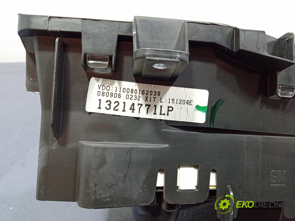 Opel Meriva 2006 řídící jednotka Motor: 55353613