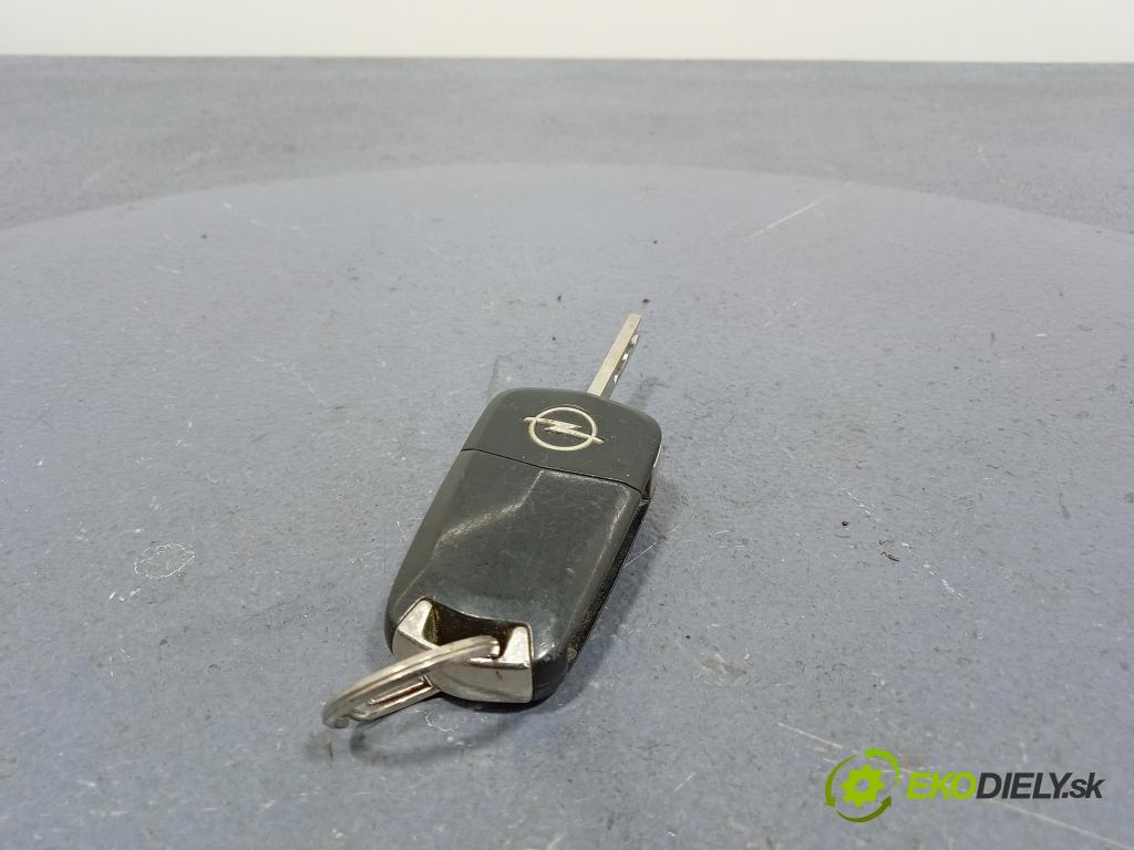 Opel Meriva 2006 řídící jednotka Motor: 55353613