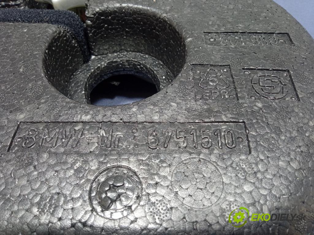 Bmw Seria 3 2004 oko Do Přívěsy 6751510