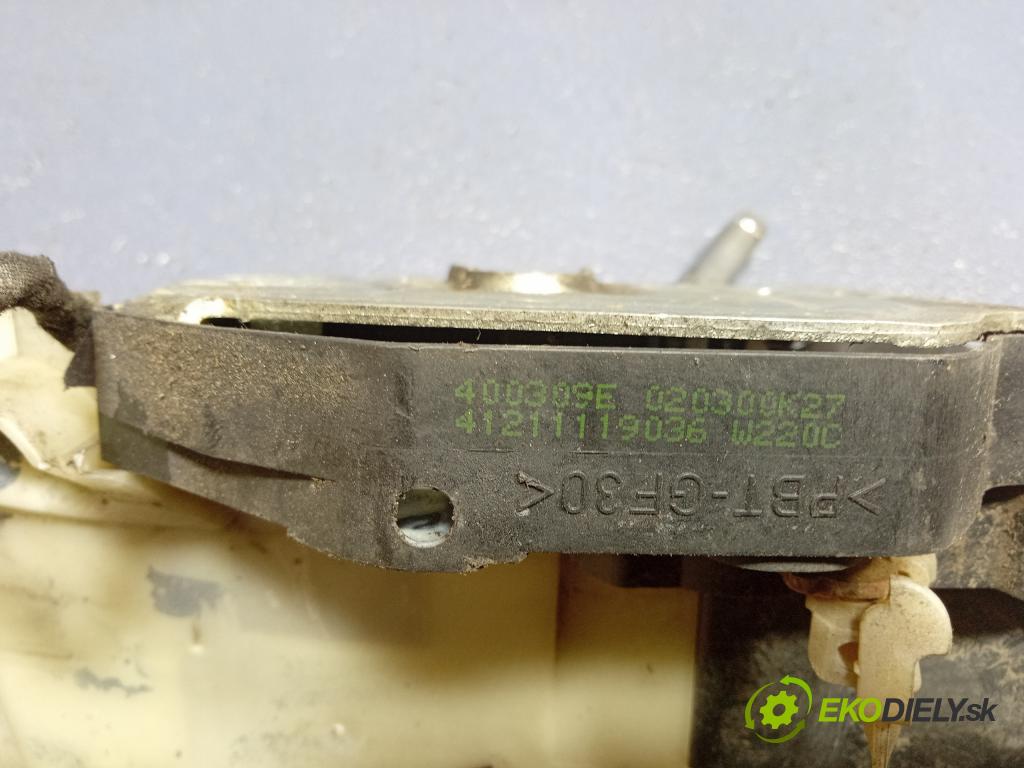 Mercedes 308 2000 zámek dveře před Levý: 2207200135